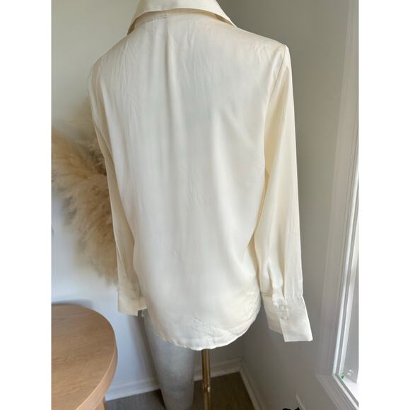 Joie Silky Satin Button Up Blouse Womens XS Ivory White Professional Shirt - Picture 6 of 8